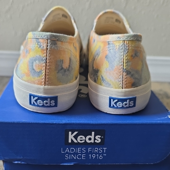 Keds Multicolor Slip-On Shoes - Picture 3 of 4